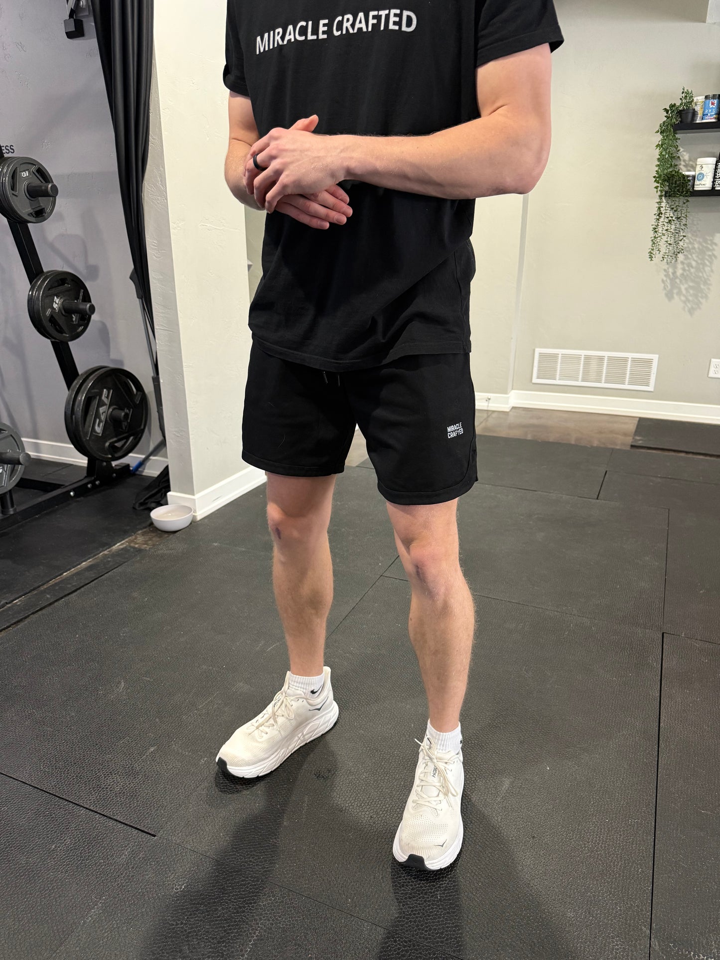 "Vertical Mark" Performance Shorts